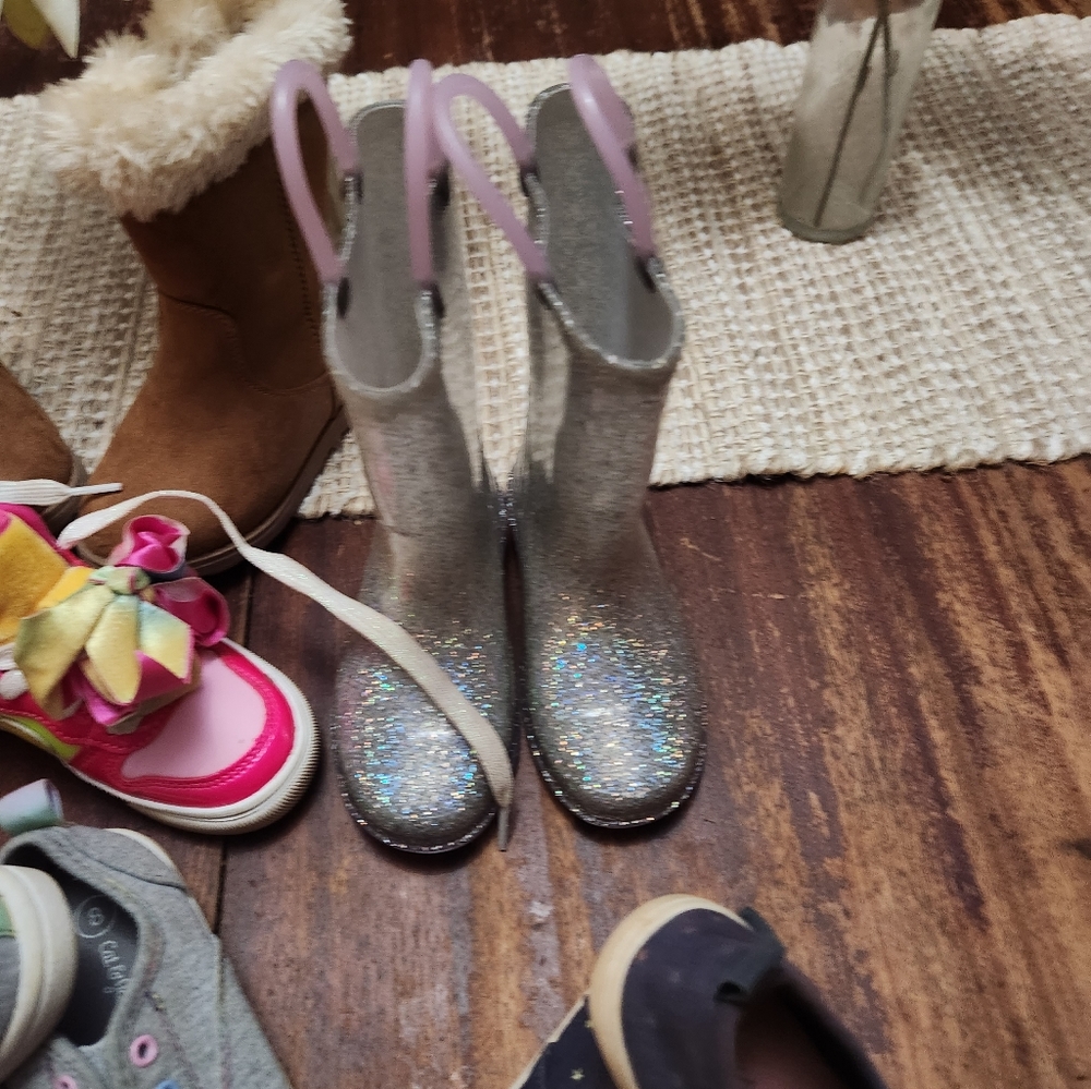 8C Girls Shoe Bundle - Picture 8 of 10